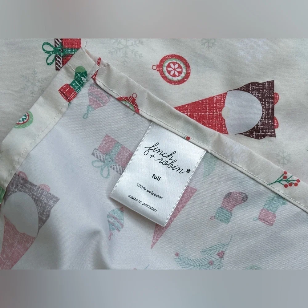 Finch And Robin Christmas Gnomes Full Flat Sheet Pillowcase Kitsch Cutter Fabric
